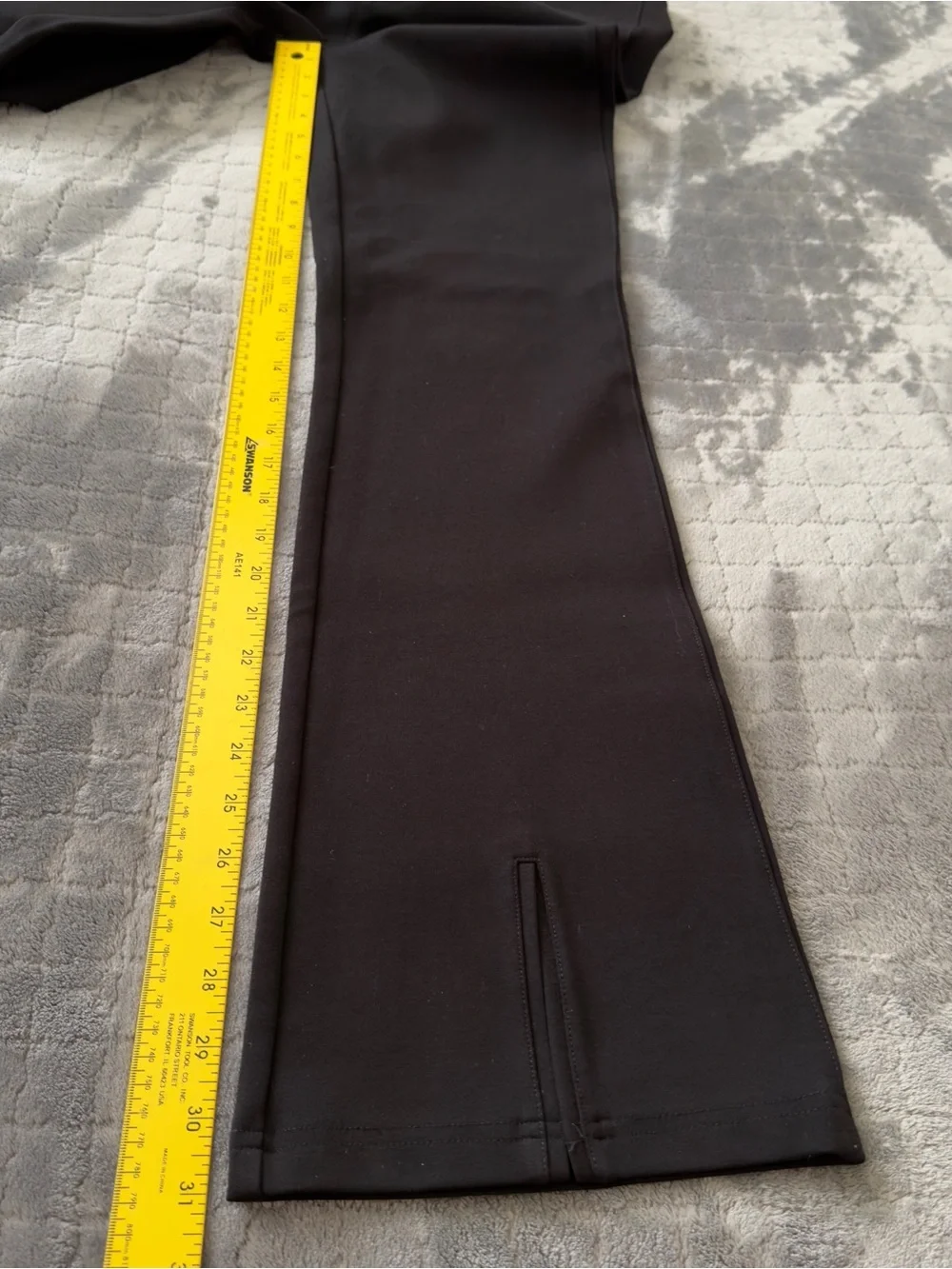 PAIGE Women’s Black Dress Pants Size 28W 31L Winona Slit Hem High Rise Flare - Picture 6 of 8
